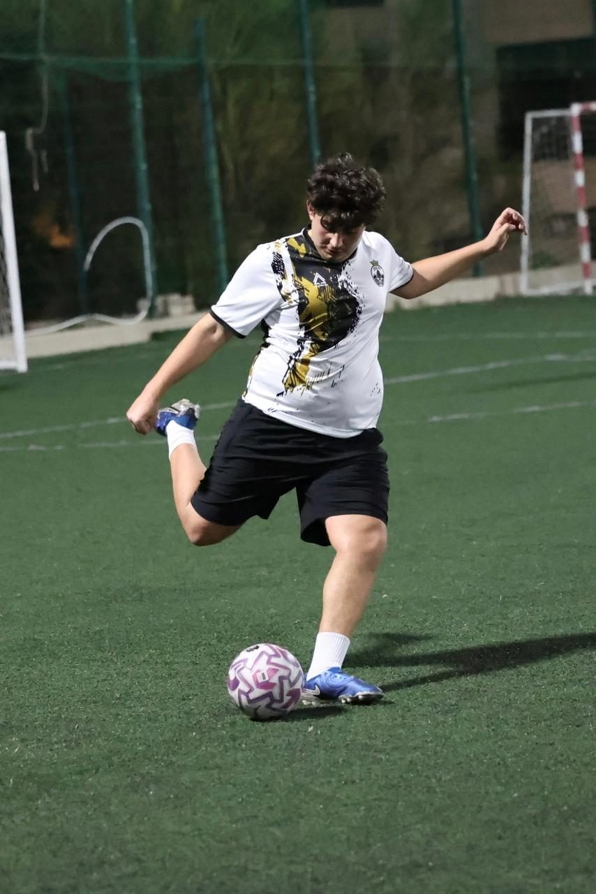 Player shooting the ball